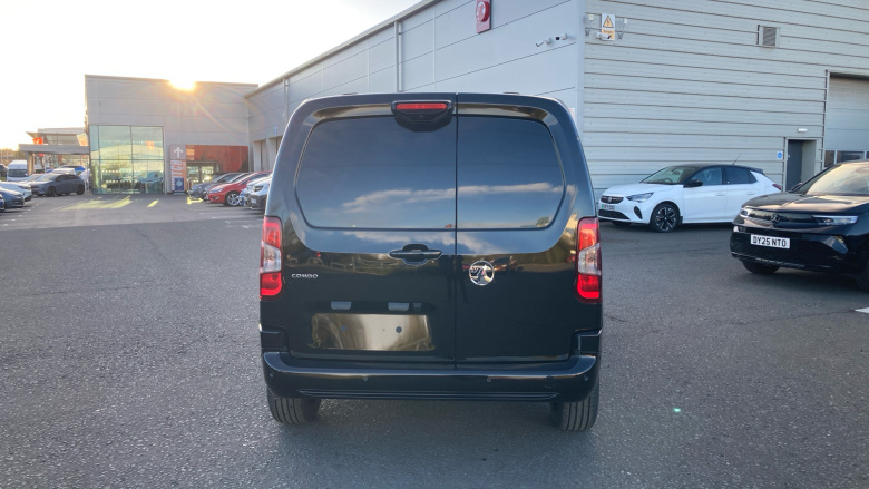 Vauxhall Combo Cargo Combo Diesel 1.5 Turbo D 100ps Pro H1 Van